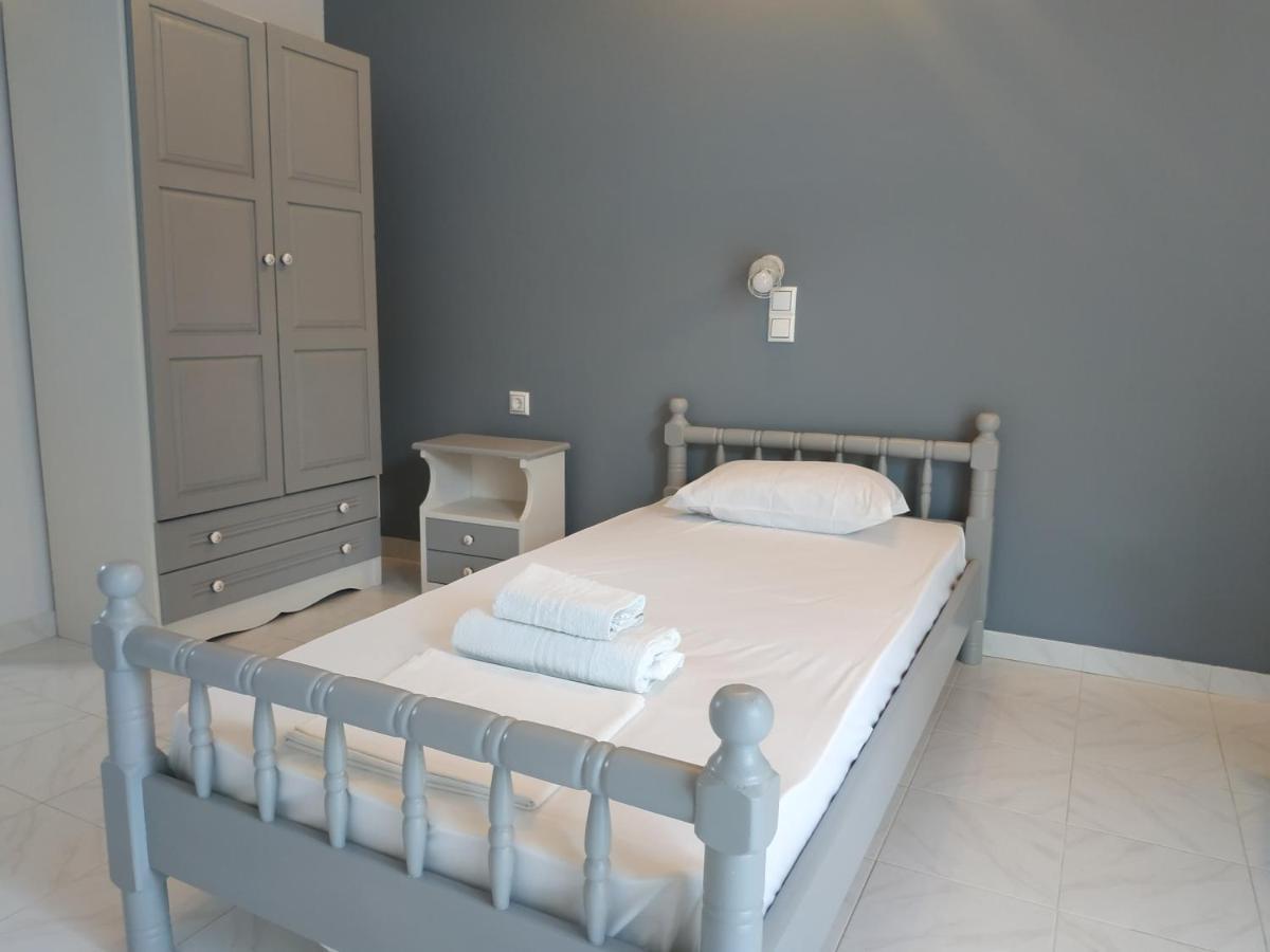 Theodora Studios Argási Rom bilde